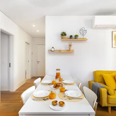 Whome Urban Elegance: A Modern Haven In Lisbon's Heart Apartament *
